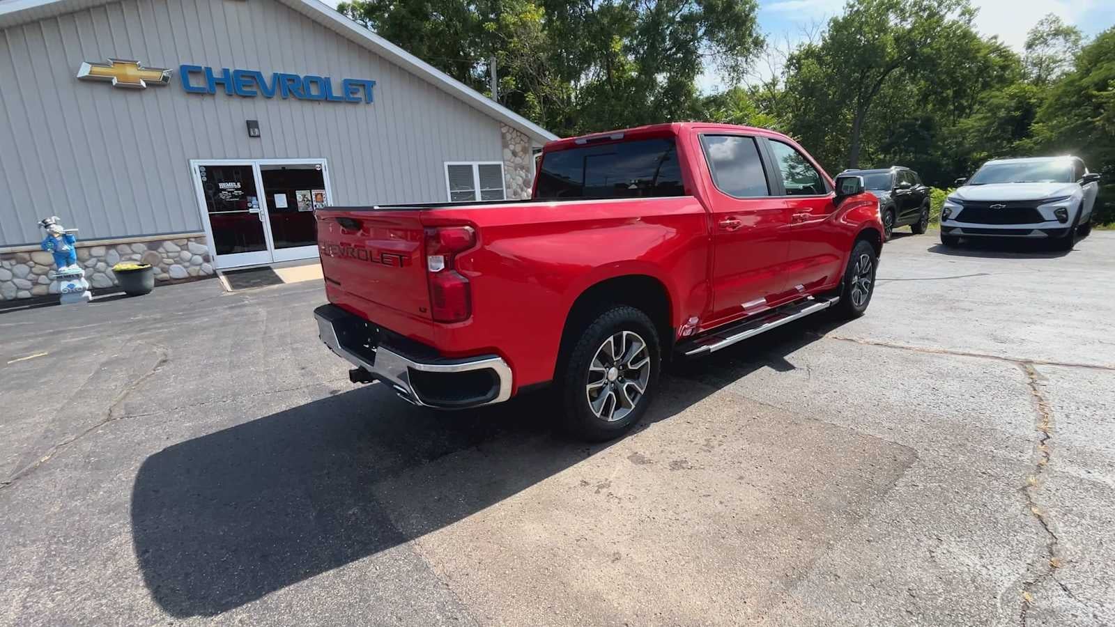 2023 Chevrolet Silverado 1500 LT